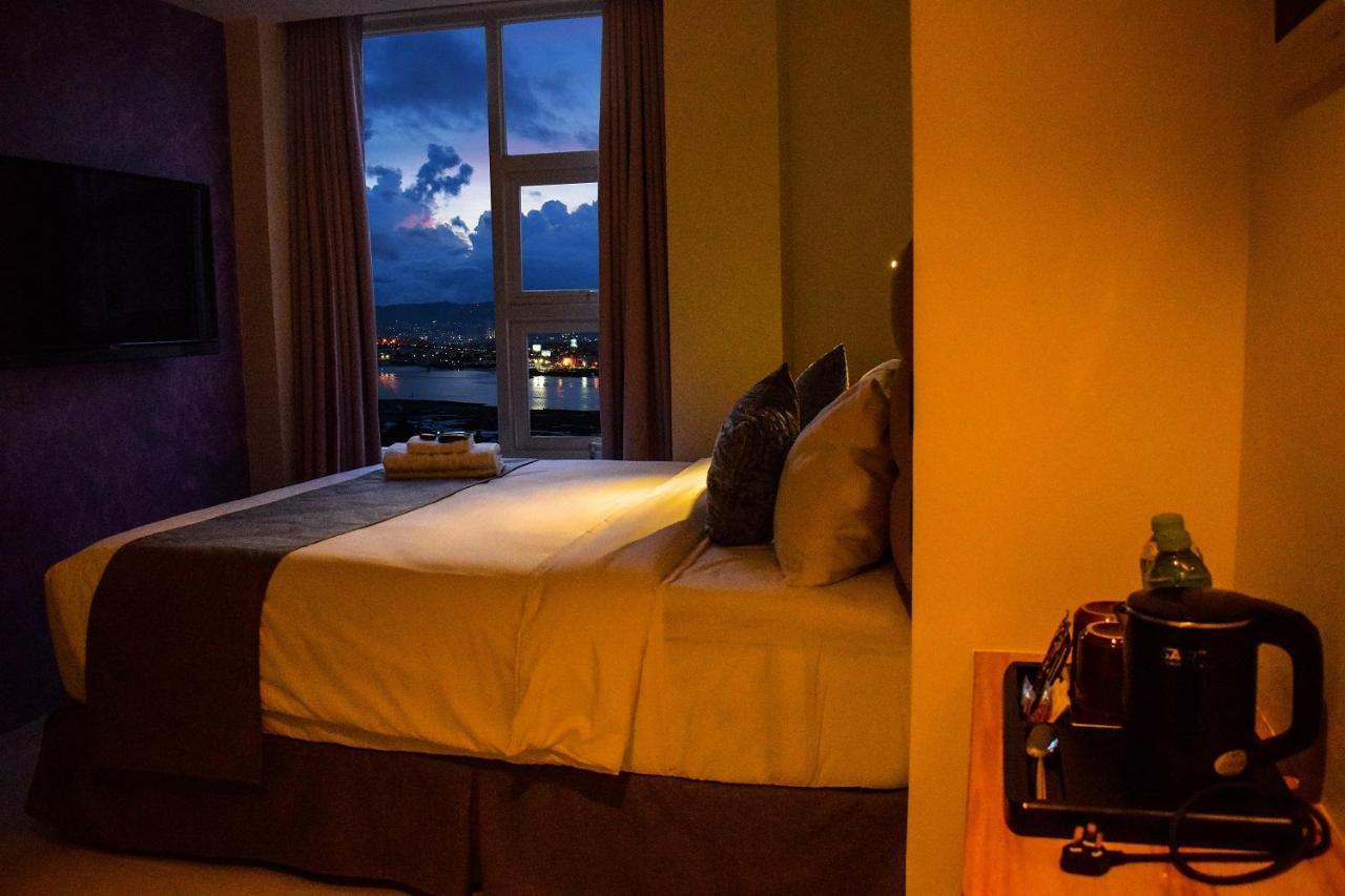 Sempre Premier Inn - Mactan Airport Hotel ماكتان المظهر الخارجي الصورة