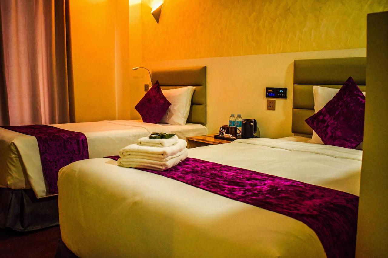 Sempre Premier Inn - Mactan Airport Hotel ماكتان المظهر الخارجي الصورة