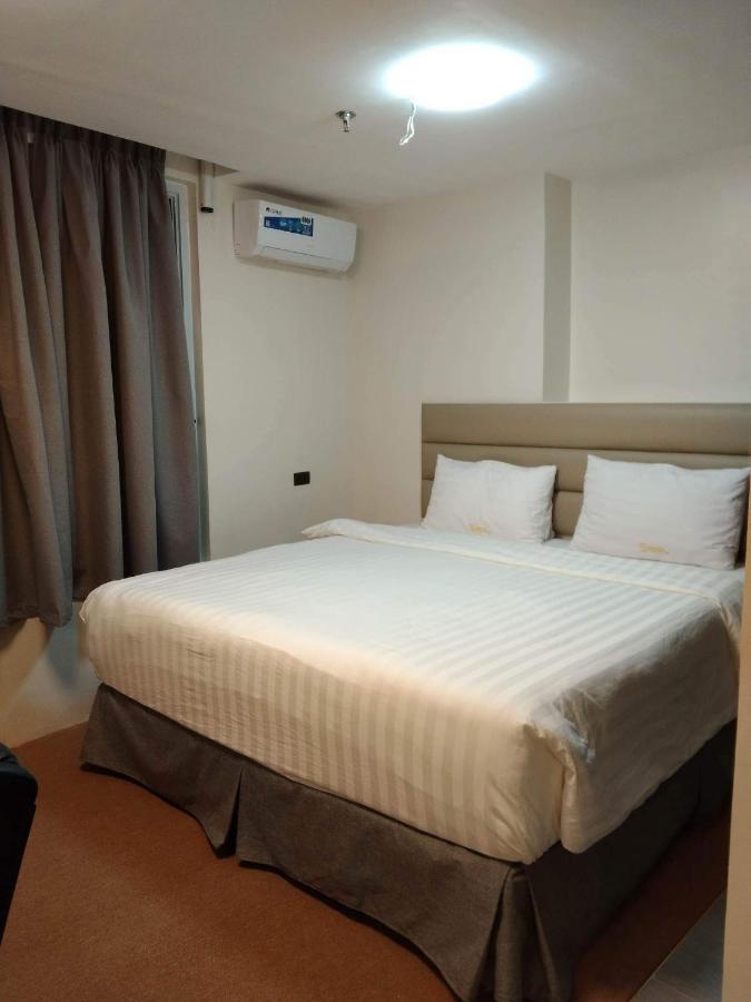 Sempre Premier Inn - Mactan Airport Hotel ماكتان المظهر الخارجي الصورة