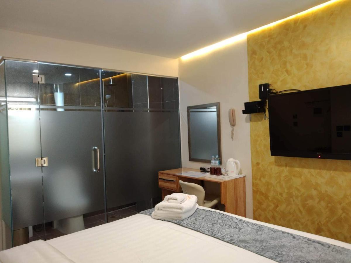 Sempre Premier Inn - Mactan Airport Hotel ماكتان المظهر الخارجي الصورة