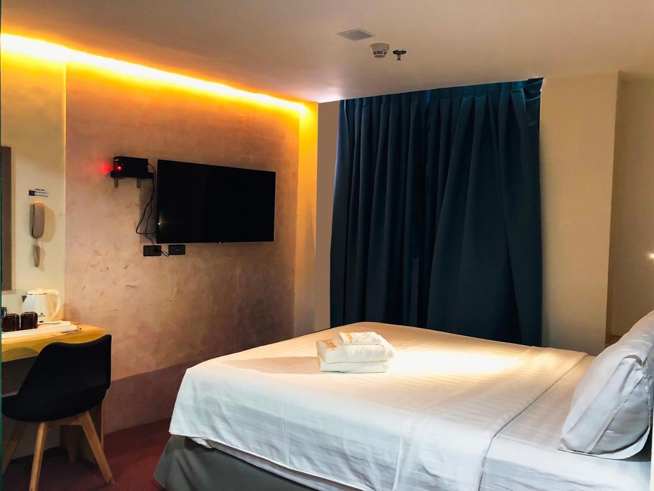 Sempre Premier Inn - Mactan Airport Hotel ماكتان المظهر الخارجي الصورة